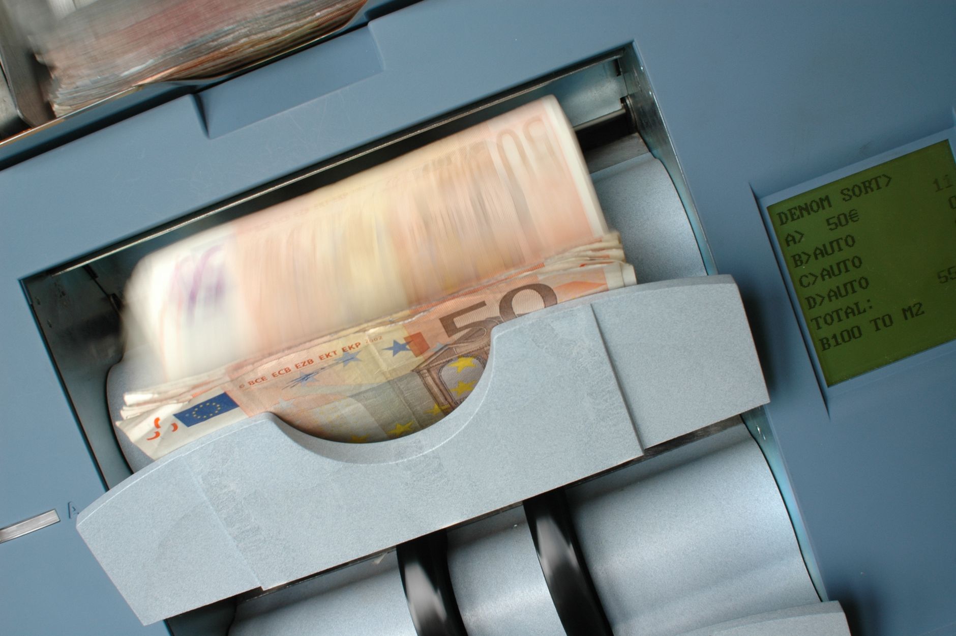 Modernes Finanzinstitut zeigt professionelle Aufsichtsstandards der FMA Liechtenstein